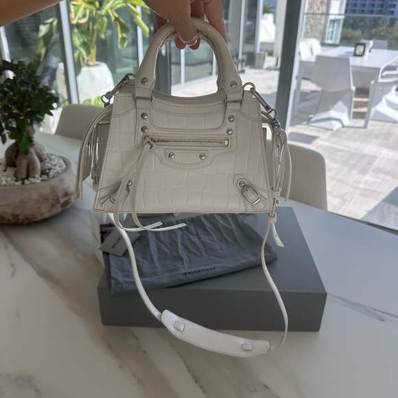 Balenciaga White Croc-Embossed Women's Bag - Picture 9 of 13